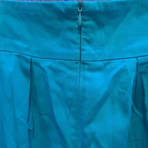 Blue Skater Mini Skirt for Resort Wear - Picture 7 of 7